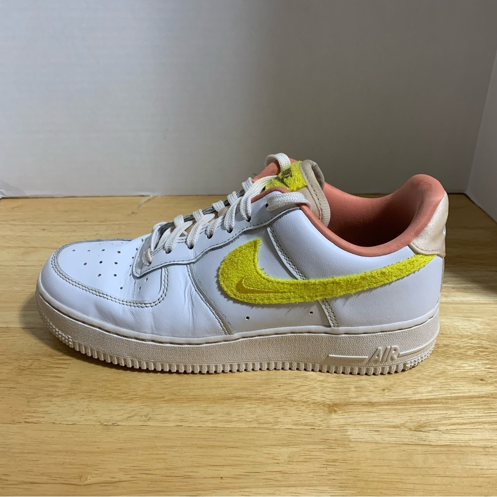 Nike Air Force 1 ‘07 LX Mini Mama Women’s DV2183-100‎ Size 7.5